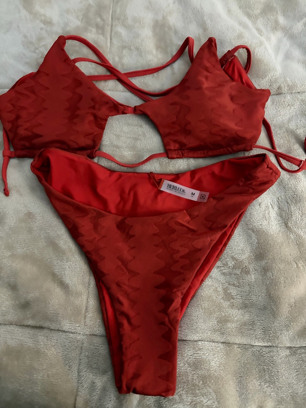 Red Textured High-Cut Bikini Set - Brand: HOLLIDAY